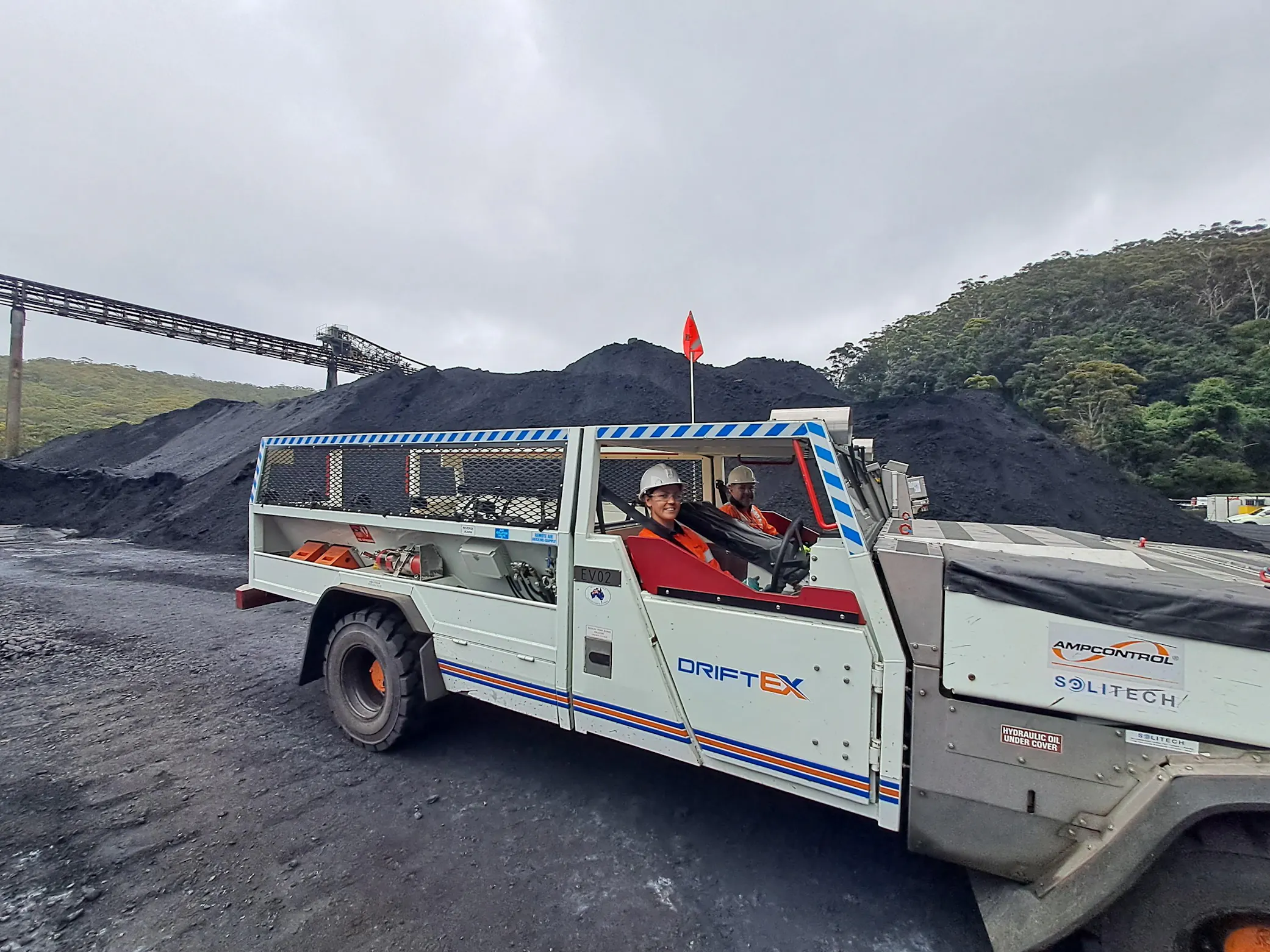 News world-first-iecex-group-1-certified-electric-vehicle-for-underground-mines-ampcontrol-1